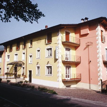 Albergo Ristorante Marcheno Exterior foto